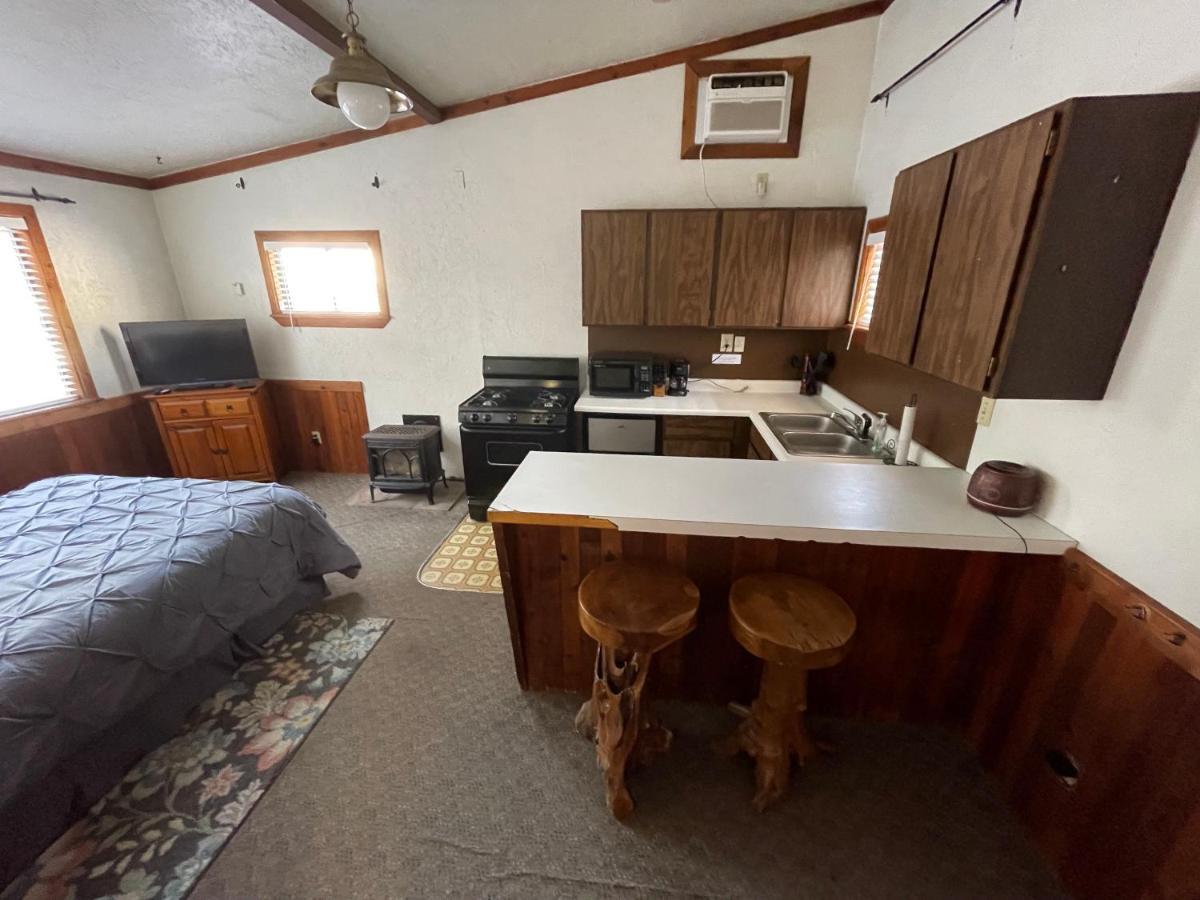 Adventures Vacation Rentals 라바 핫 스프링스 외부 사진