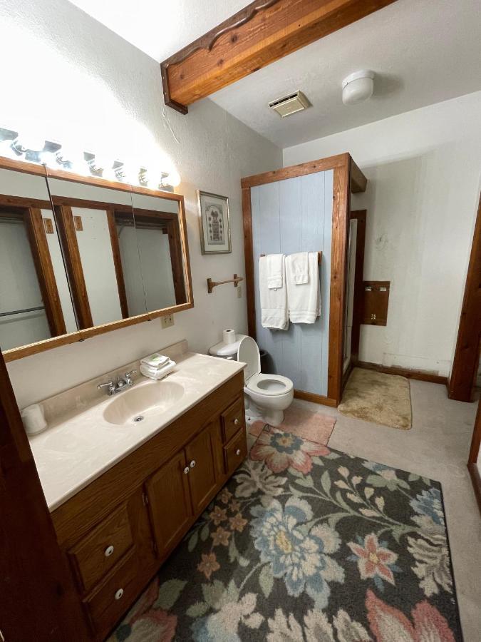 Adventures Vacation Rentals 라바 핫 스프링스 외부 사진